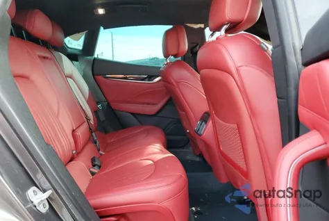 2020 Maserati Levante z USA, uszkodzony, nr VIN ZN661XUA2LX355524